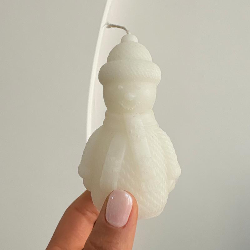 شمع آدم برفی