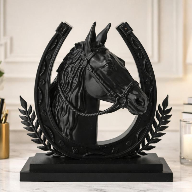 مجمسه دکوری اسب و نعل