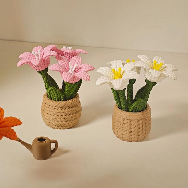 مجسمه دکوری گل سوسن بافتنی