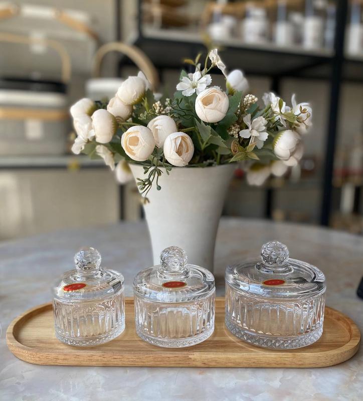 قندان شیشه‌ای طرح خطی (مدل الیسا) 