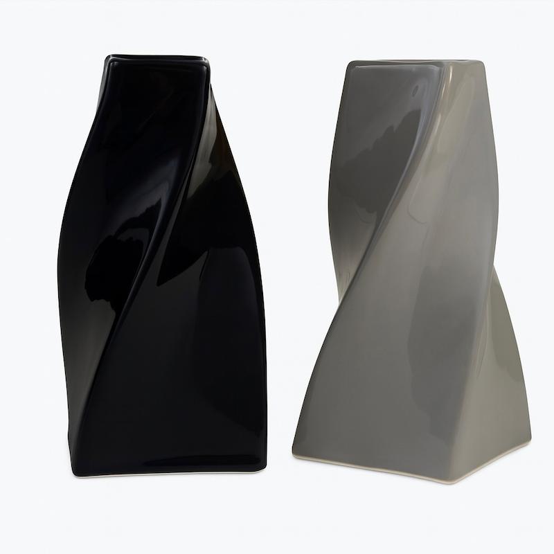 گلدان سرامیکی پیچشی 