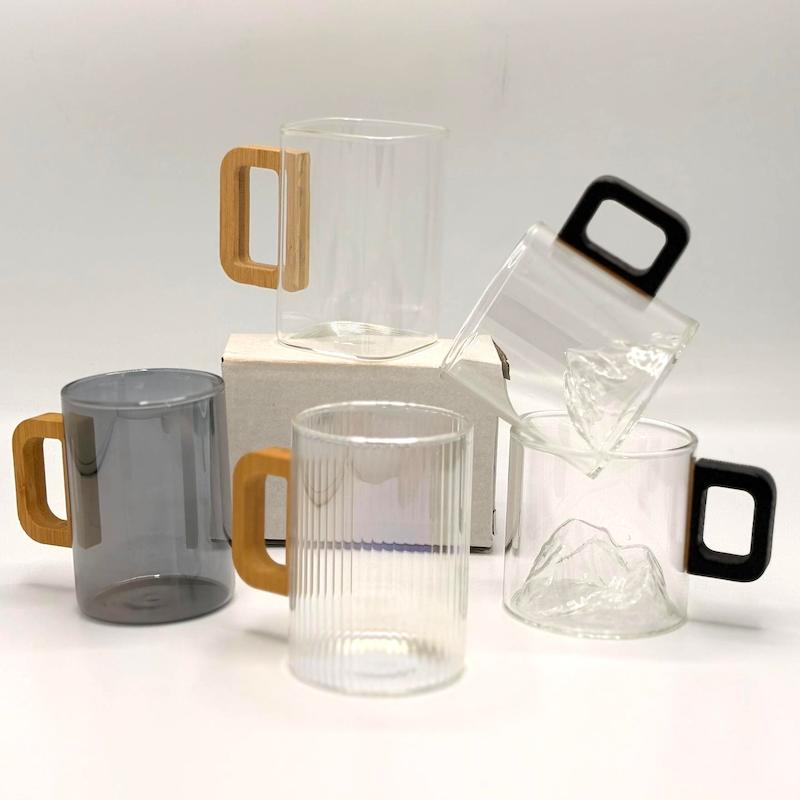 لیوان‌های دسته چوبی پیرکس