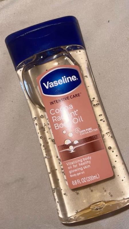 روغن بدن وازلین مدل Cocoa Radiant – 200ml