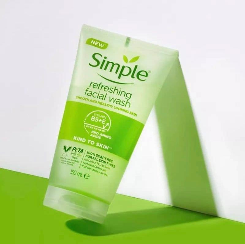 ژل شستشوی صورت مرطوب کننده Refreshing سیمپل – 150ml