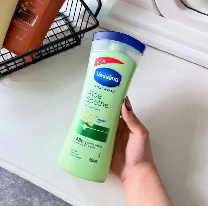 لوسیون بدن 48 ساعته مدل Aloe Soothe وازلین – 400ml