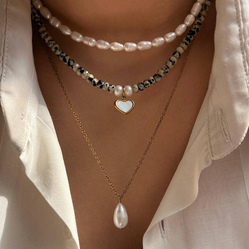 گردنبند مروارید ودالماسی