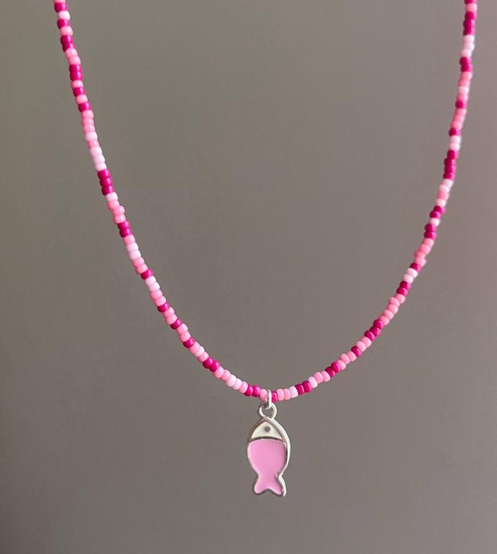 گردنبند ماهی نقره با منجوق