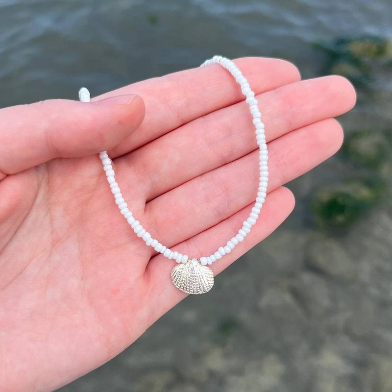 گردنبند منجوق با صدف نقره