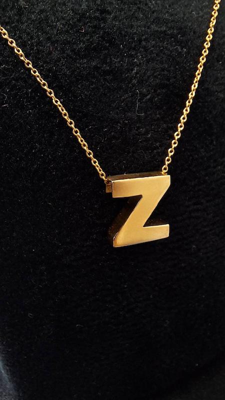 پلاک طلا 18عیار طرح حرف z سه بعدی 