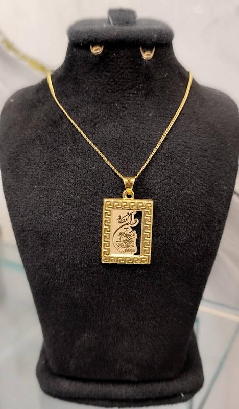 پلاک طلا 18 عیار طرح ونیکاد 