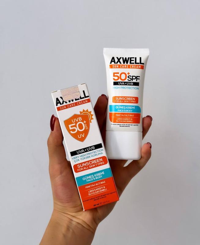 ضدآفتاب AXWELL