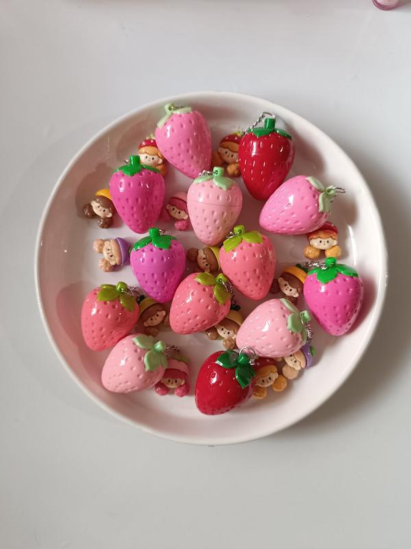 رژبالم توت فرنگی‌🍓