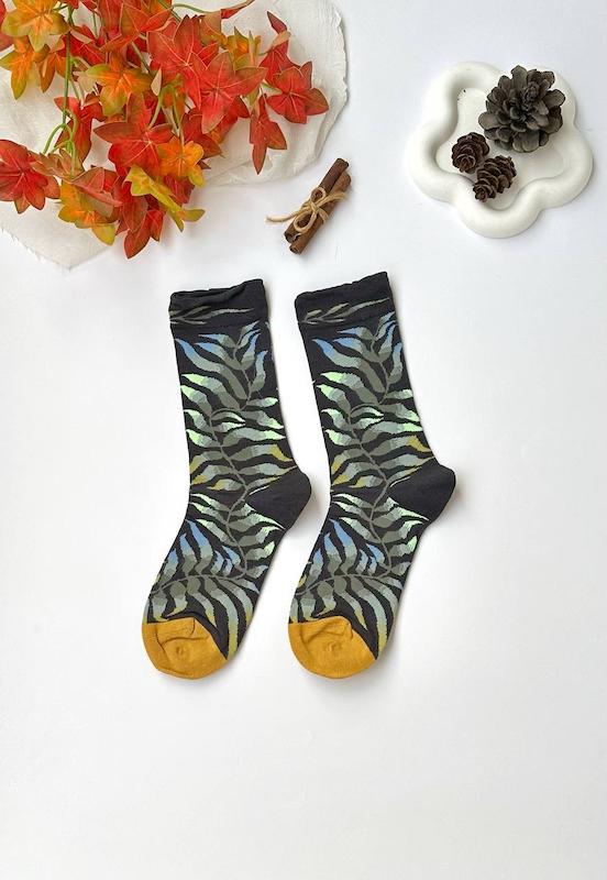 جوراب هنری زنانه رويش 1734