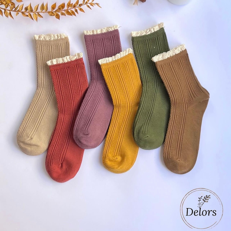 جوراب نیم ساق لب توری پاییزی ((ایراد دار)) کد1819