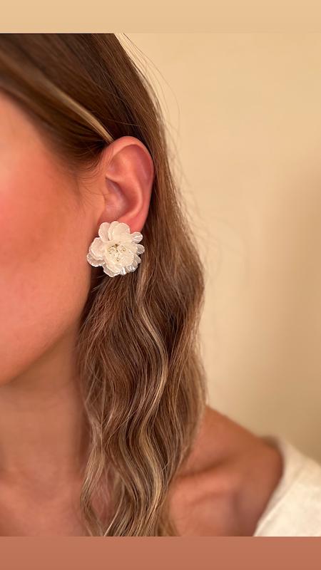 گوشواره طلایی مرواریدی