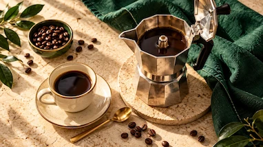 چطور بدون دستگاه اسپرسوساز قهوه غلیظ درست کنیم؟