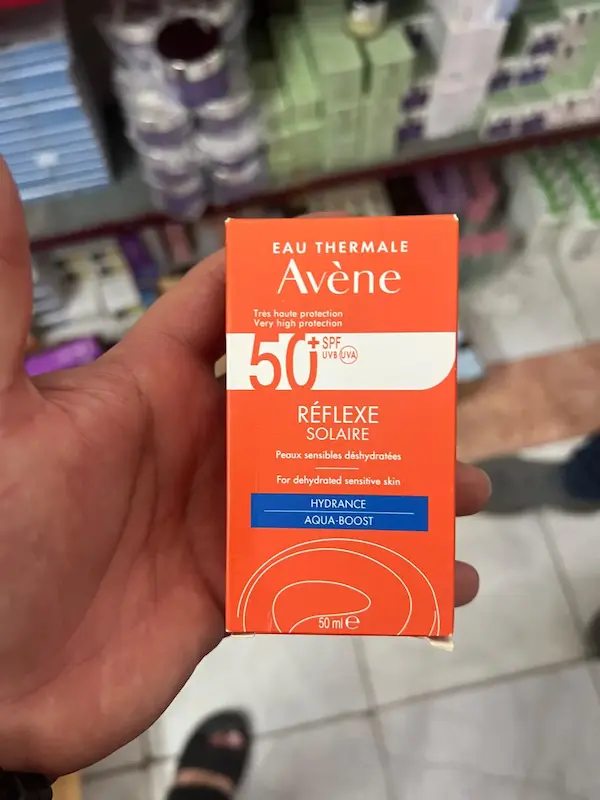 ضد آفتاب Avène Aqua-Boost SPF50+ برای پوست حساس و کم‌آب