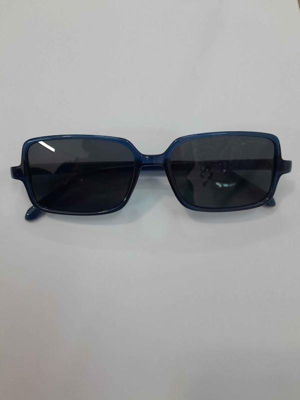 عینک مستطیلی موسکات رنگ آبی