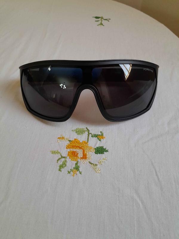 عینک آفتابی پورشه مدل ورزشی و مردانه