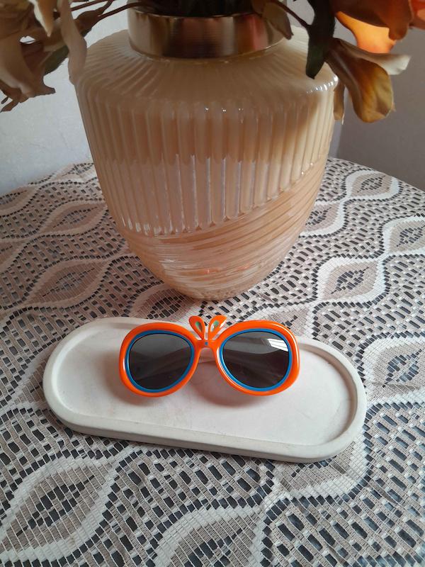 عینک آفتابی بچگانه ژله ای مدل پروانه