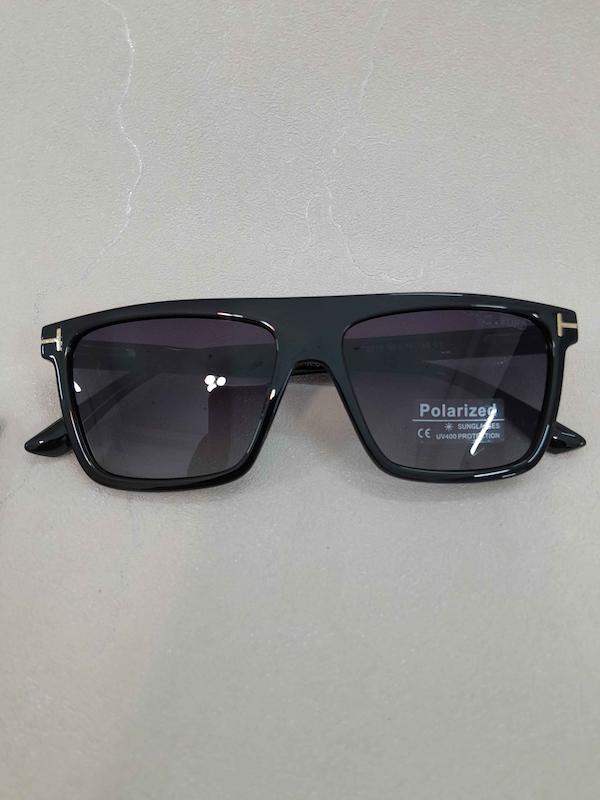 عینک آفتابی پلاریزه تام فورد مدل 001