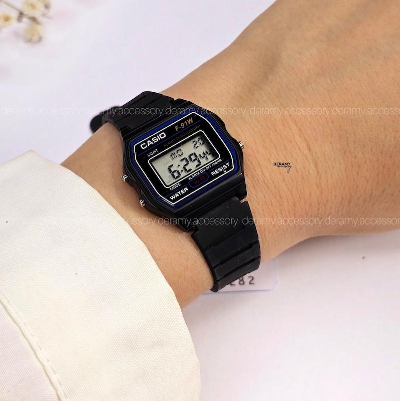 ساعت در دو سایز(کوچک بزرگ) کاسیو نوستالژی بلاکی ضد اب مشکی | ساعت زنانه مردانه casio کد 153-موتور شرکتی با کیفیت