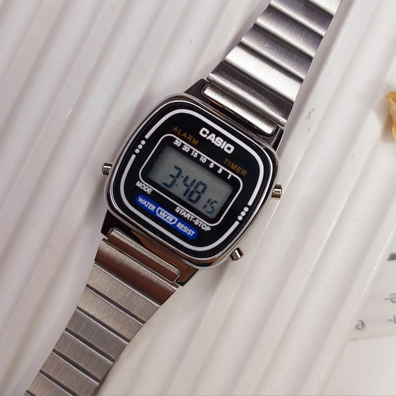 ساعت کاسیو نوستالژی سیلور بند کرکره ای | ساعت مچی زنانه casio  292--موتور با کیفیت فول امکانات -کپی