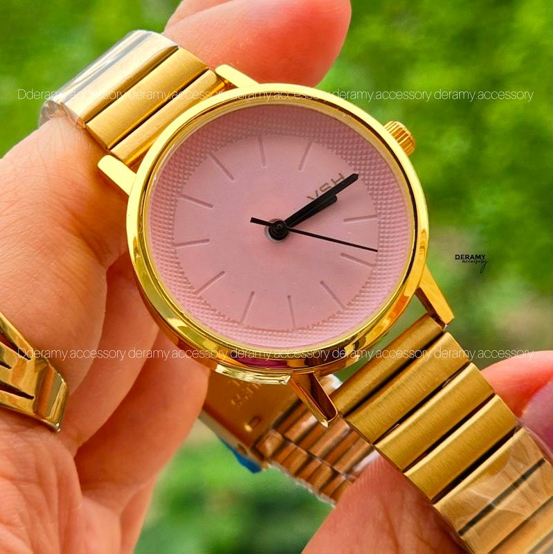 ساعت استیل زنانه برند شرکتی vch رنگ صفحه صورتی پودری | ساعتمچی طرح کوشی باکیفیت کد 303