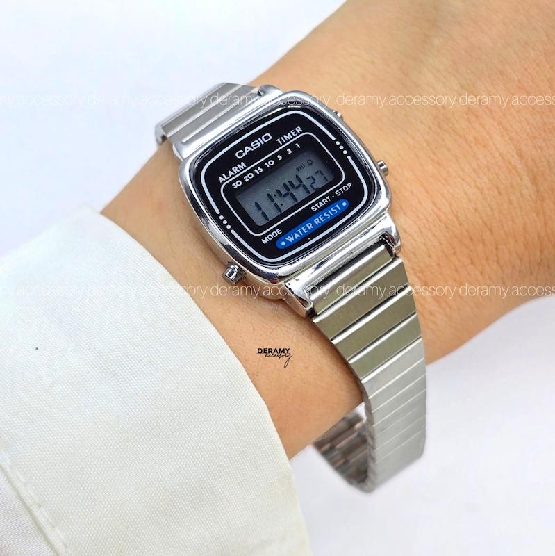 ساعت کاسیو نوستالژی سیلور بند کرکره ای 338 سیلور قاب مشکی | ساعت مچی زنانه casio  292--موتور با کیفیت فول امکانات  [ اف ویژه درامی اکسسوری] 