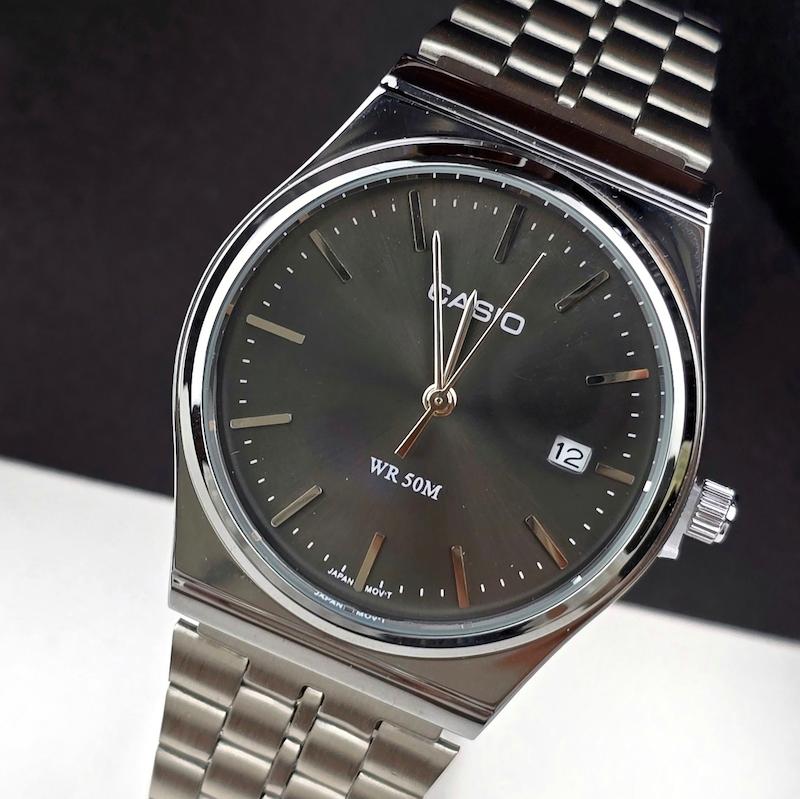 ساعتمچی مردانه کاسیو اولد مانی وینتیج قفل ریلی | ساعت مچی مردانه  کاسیو casio سیلور صفحه مشکی نوک مدادی 50m گادفادر . کد 398-- ژاپن- ویژه درامی اکسسوری گرید بالا