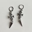 گوشواره Chrome hearts