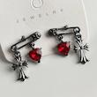 گوشواره Chrome hearts