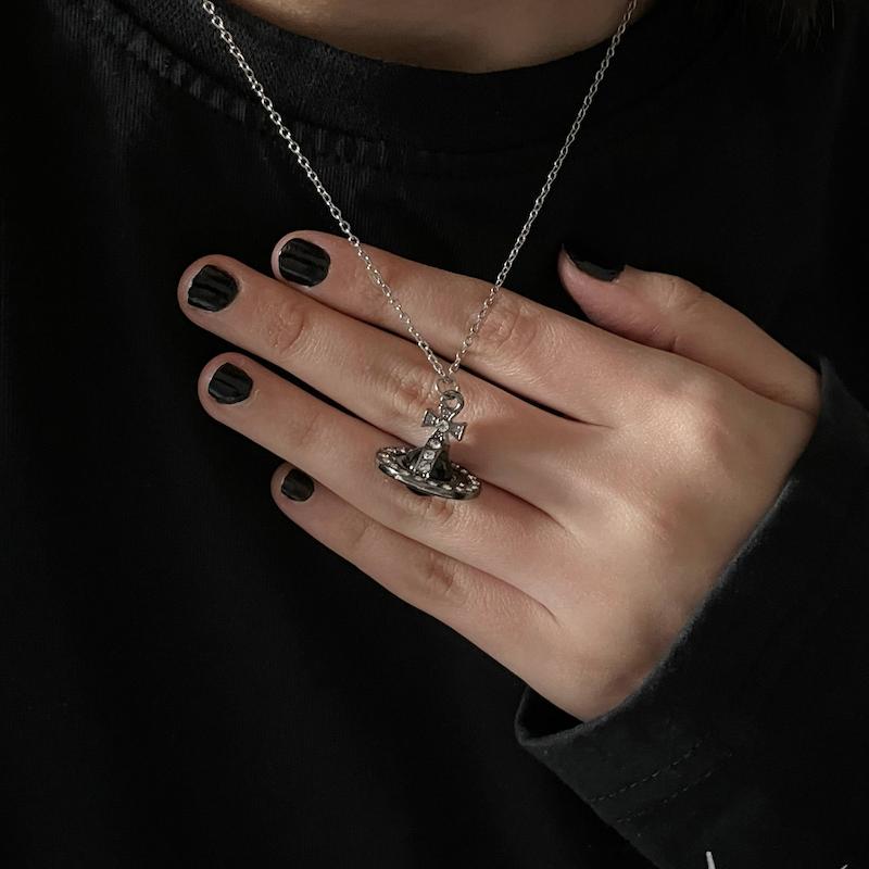 گردنبند Vivienne westwood کروی