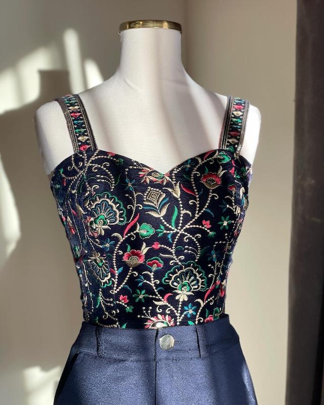 کراپ مخمل سورمه ای 