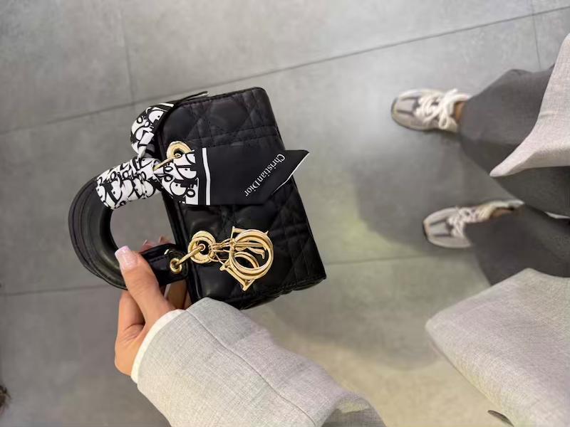 کیف مینی باربی