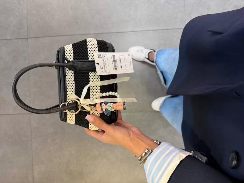 کیف راه راه زارا