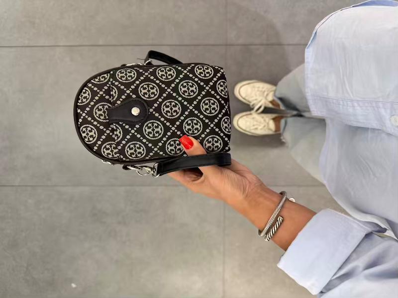 کیف موبایلی تُری