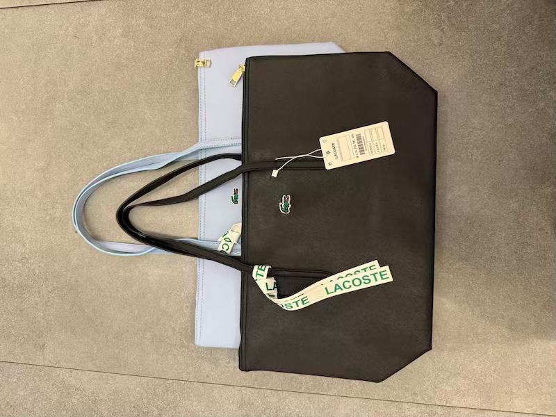 کیف lacoste 🐊