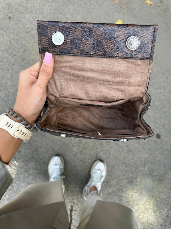 کیف مانیس