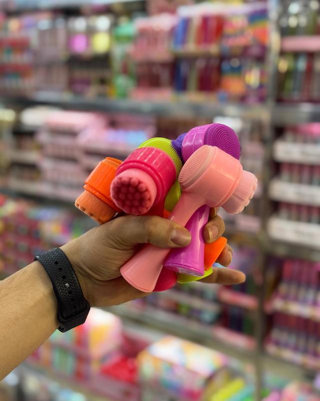 فیس براش چکشی