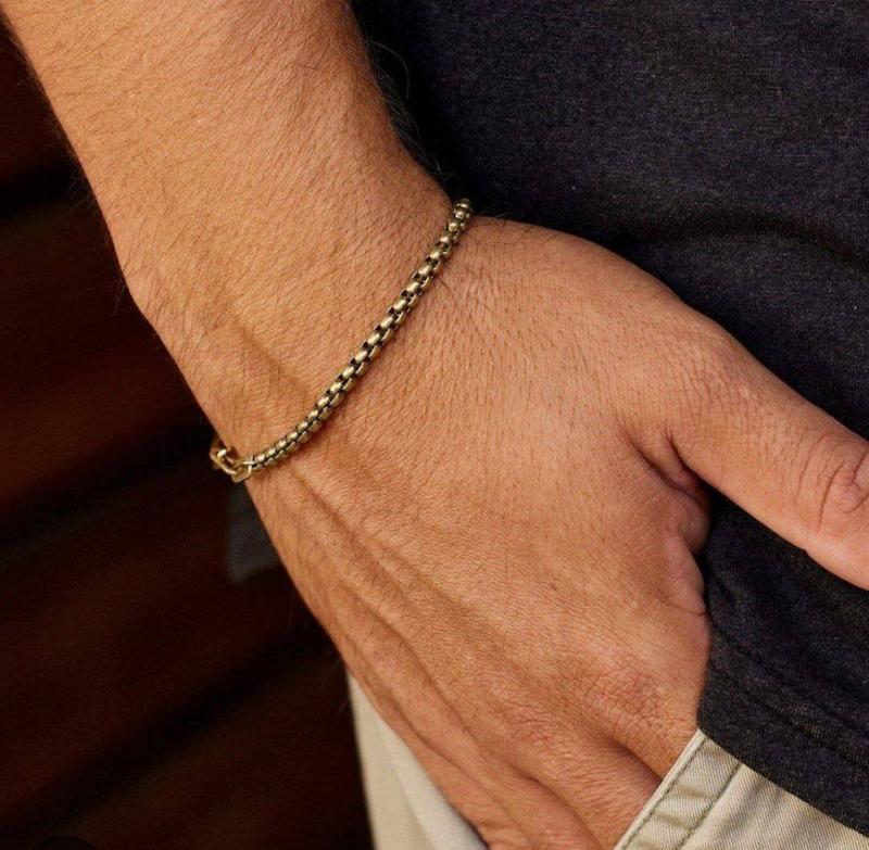 دستبند ویتالی طلایی