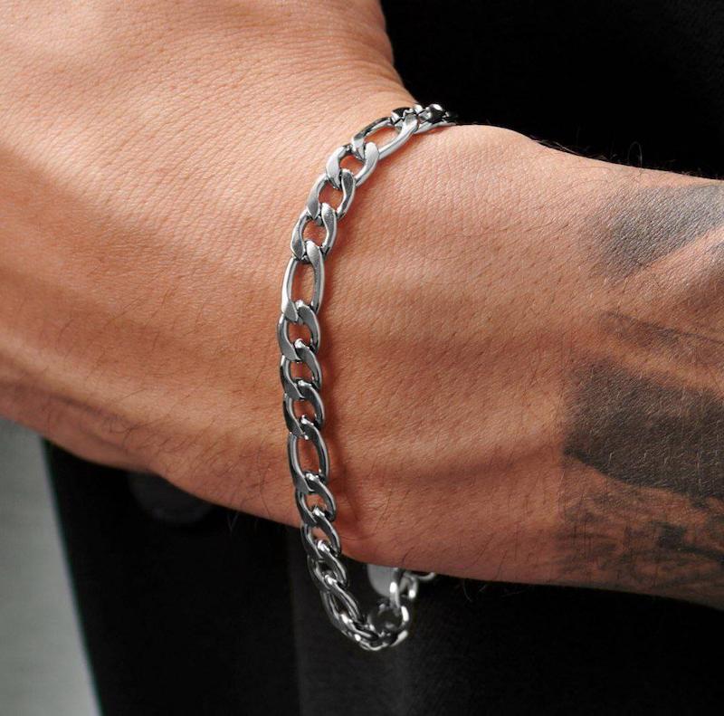 دستبند فیگارو