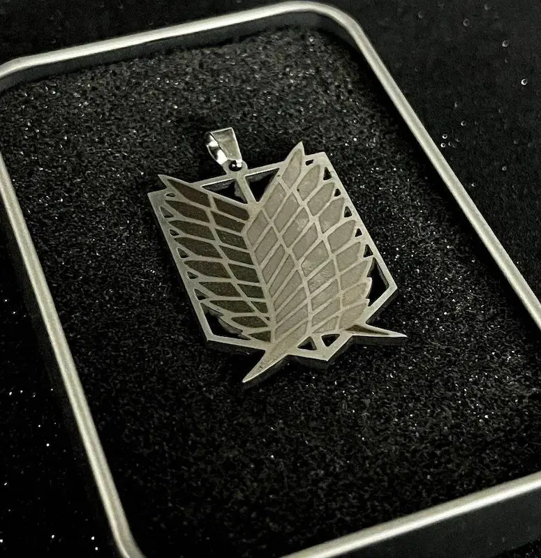 پلاک اتک ان تایتان