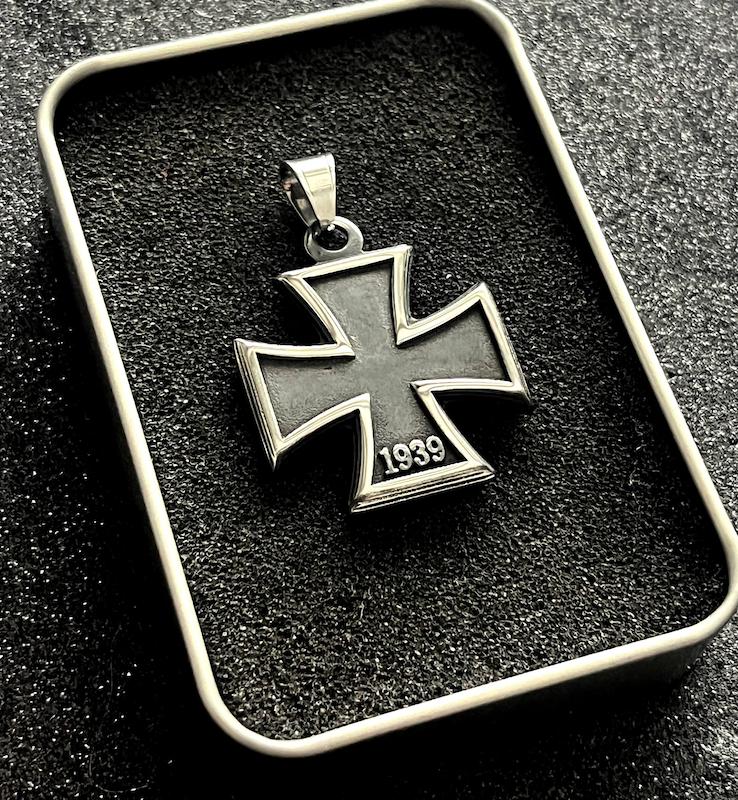 پلاک Ironcross