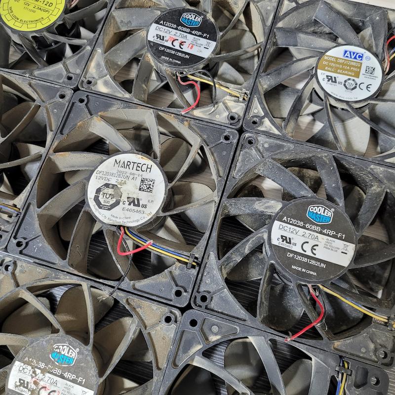 جت فن ماینر 12 ولت 12 در 12 (استوک)