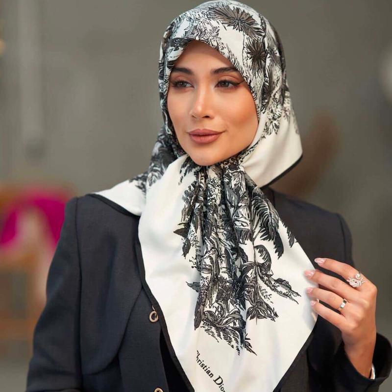 روسری قواره ۱۰۰ dior