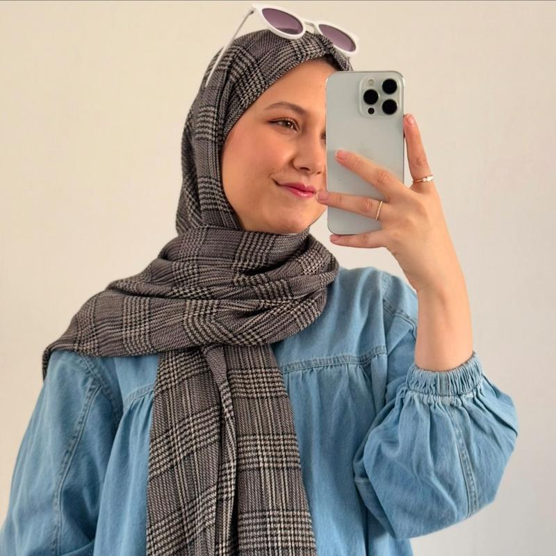 شال پیچازی منگوله دار