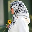 روسری ابریشم سیاه سفید