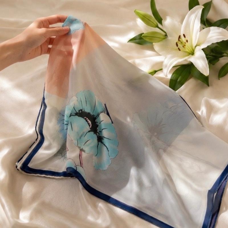 روسری حریر کوئین شقایق