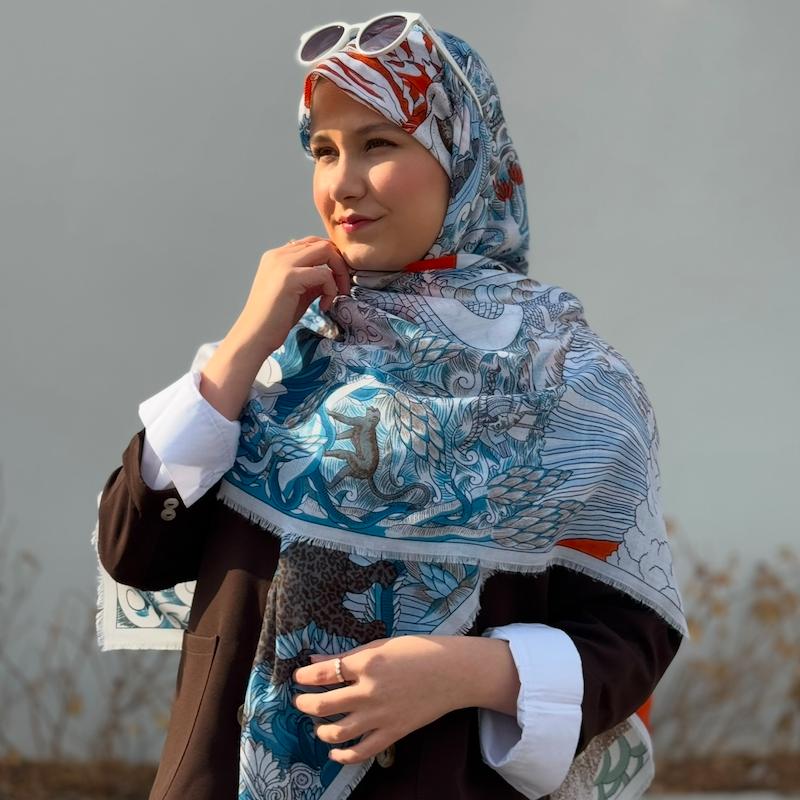 روسری سیا اسکارف طرح قلعه